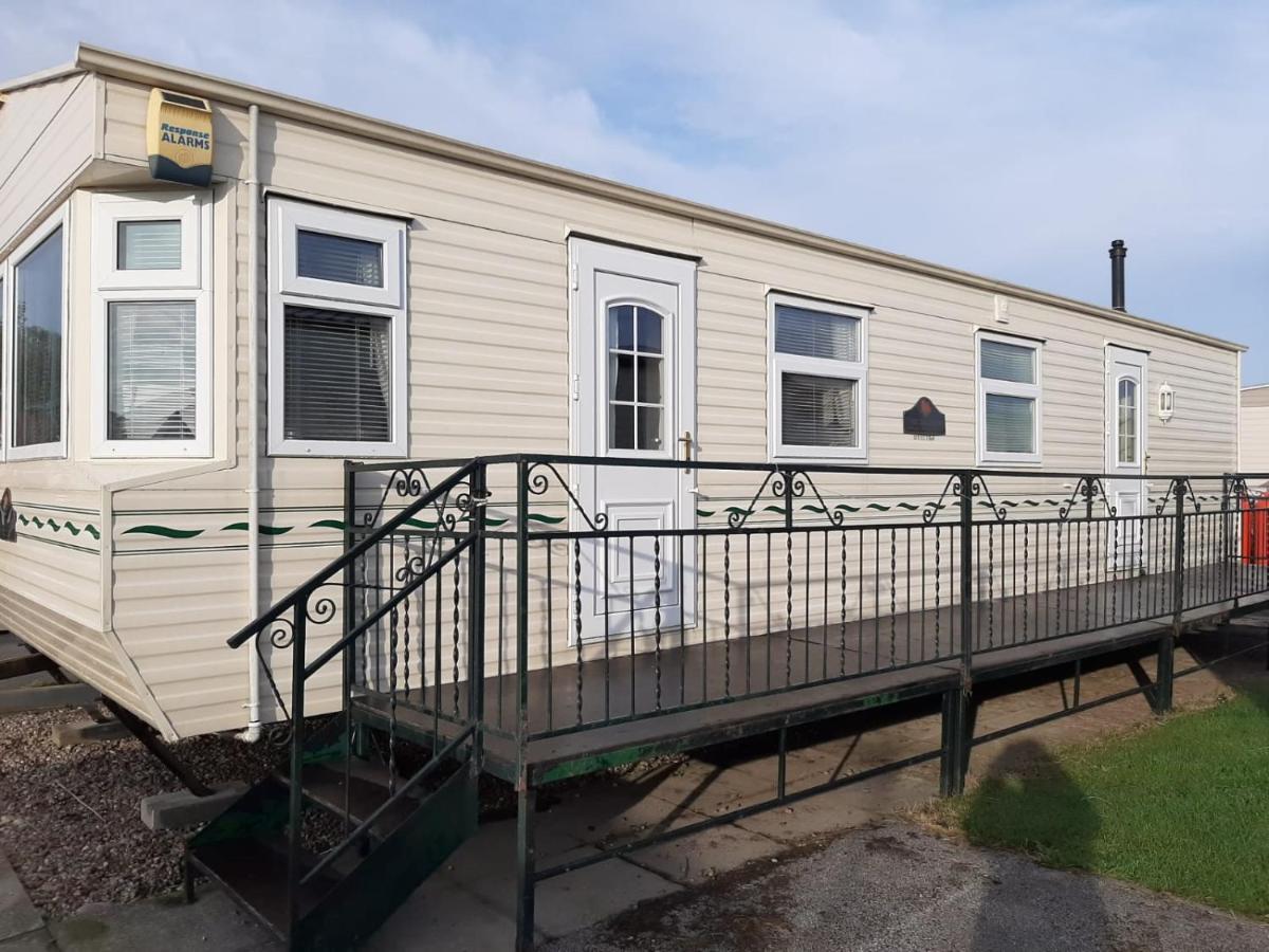 ホテル 6 Berth The Wolds Salisbury Addlethorpe エクステリア 写真