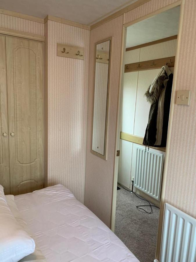 ホテル 6 Berth The Wolds Salisbury Addlethorpe エクステリア 写真